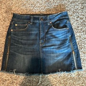 American Eagle High Rise Mini Skirt